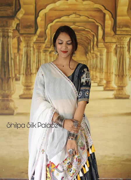 Vc 45 Muslin Printed With Real Mirror Work Lehenga With Blouse Dupatta Wholesale In India